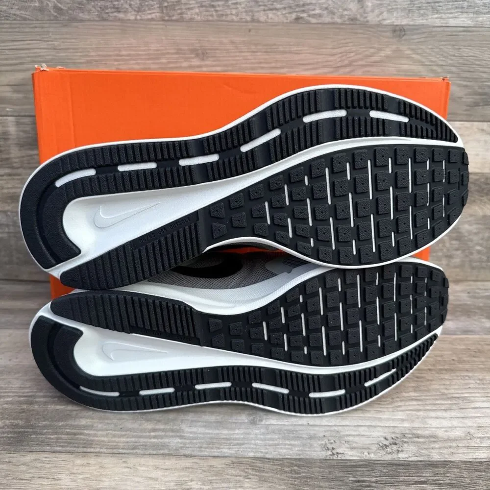 Nike Run Swift 3 Mens Running Shoes Silver Sage Black Size 11.5 New